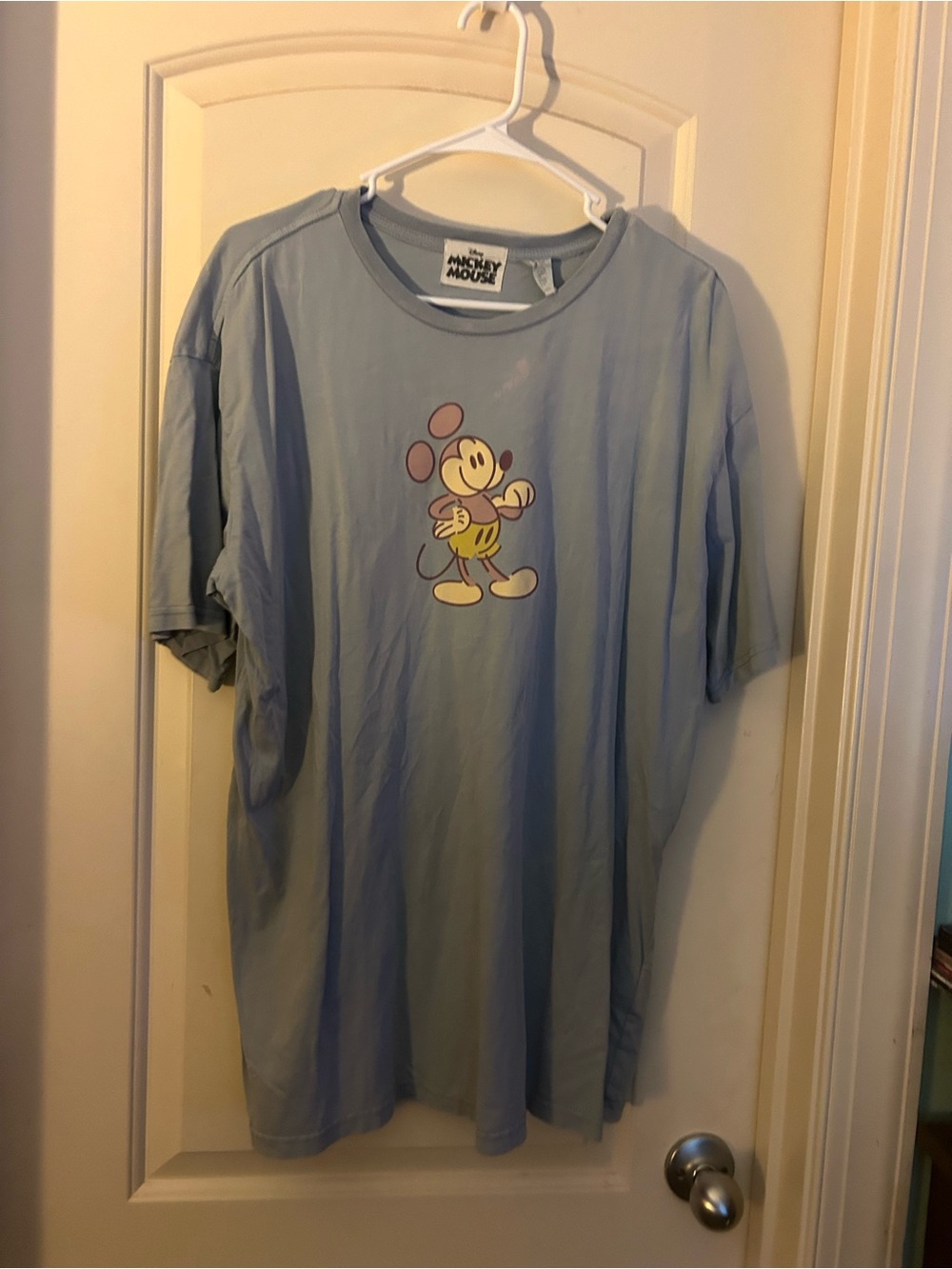 Women’s Mickey Mouse shirt size large